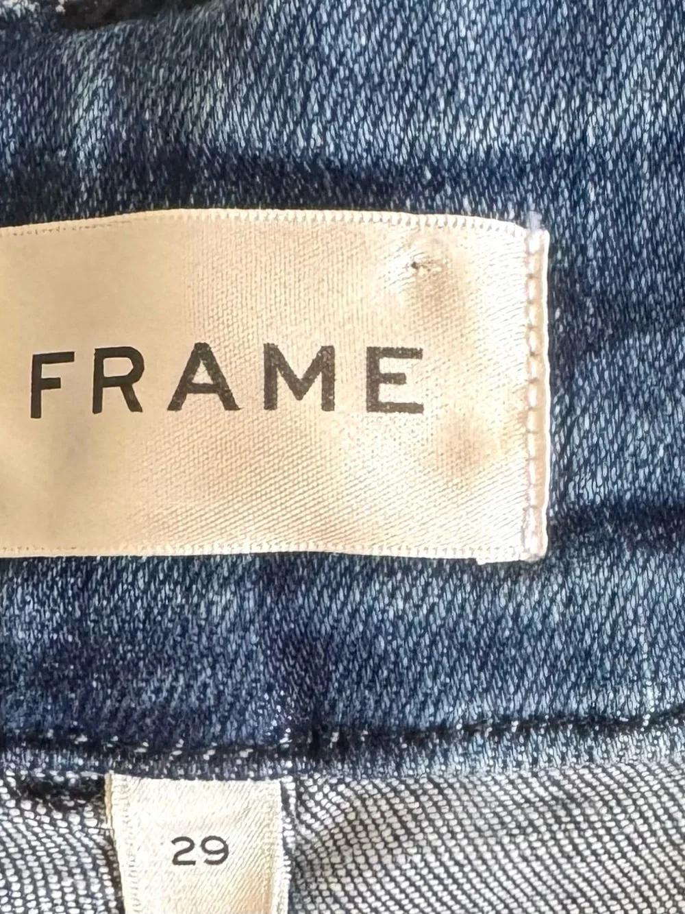 🆕 FRAME Le High Flare Triplebinding Jeans